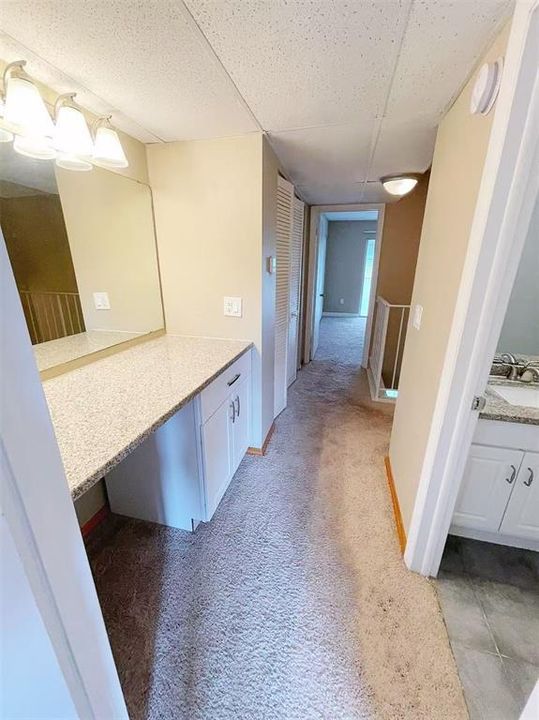 For Sale: $159,500 (2 beds, 2 baths, 1098 Square Feet)