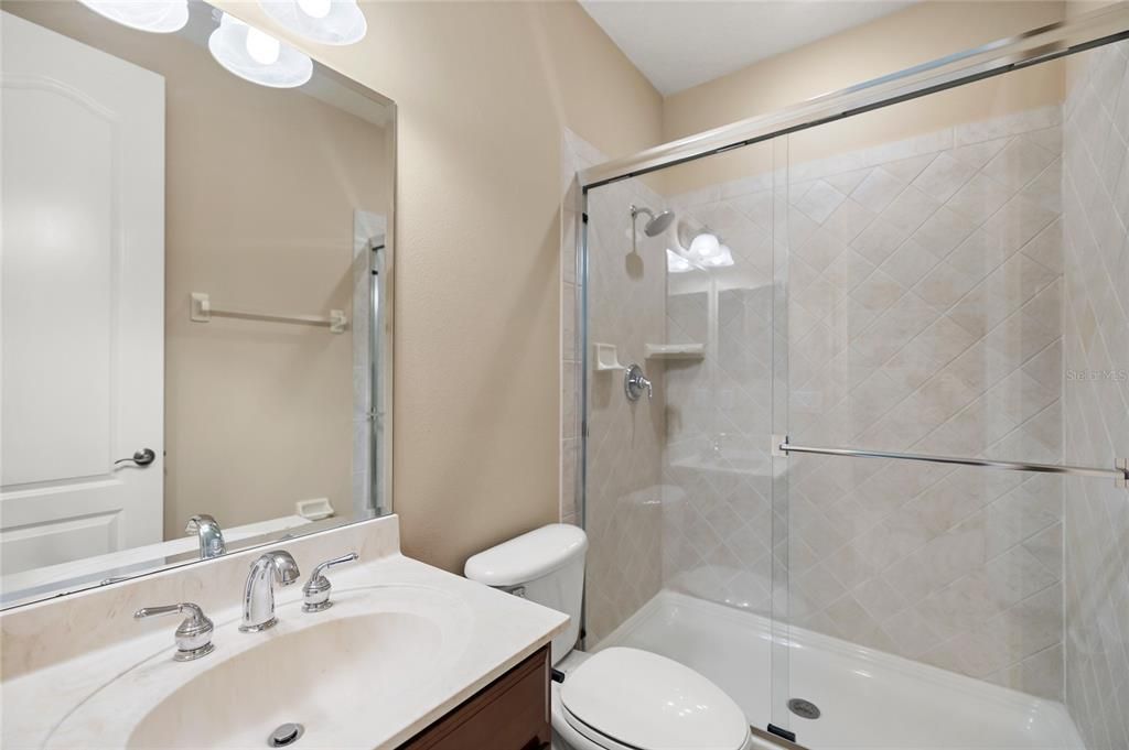 For Sale: $839,000 (5 beds, 4 baths, 4114 Square Feet)