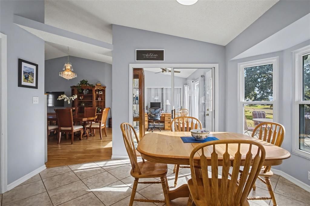 For Rent: $2,800 (2 beds, 2 baths, 1430 Square Feet)