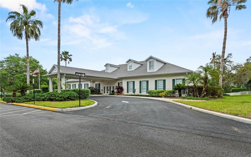 For Rent: $2,800 (2 beds, 2 baths, 1430 Square Feet)