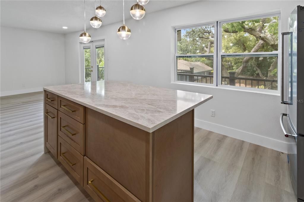 For Sale: $1,090,000 (4 beds, 3 baths, 2202 Square Feet)