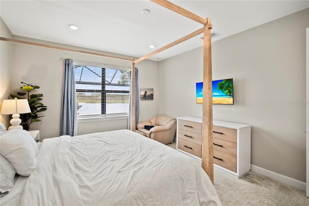 For Sale: $940,000 (4 beds, 4 baths, 3553 Square Feet)