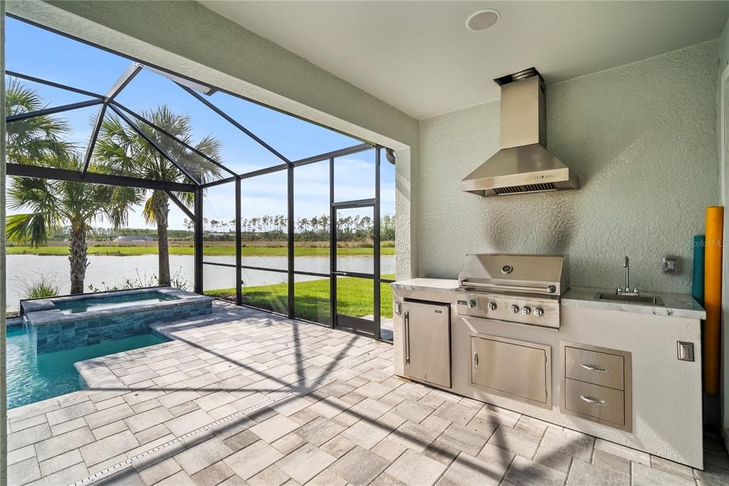 For Sale: $940,000 (4 beds, 4 baths, 3553 Square Feet)