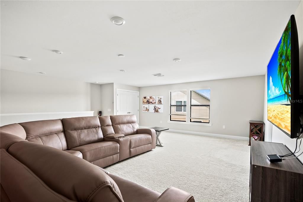 For Sale: $940,000 (4 beds, 4 baths, 3553 Square Feet)