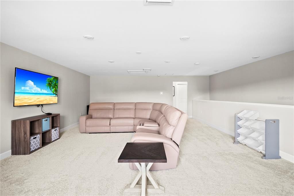 For Sale: $940,000 (4 beds, 4 baths, 3553 Square Feet)