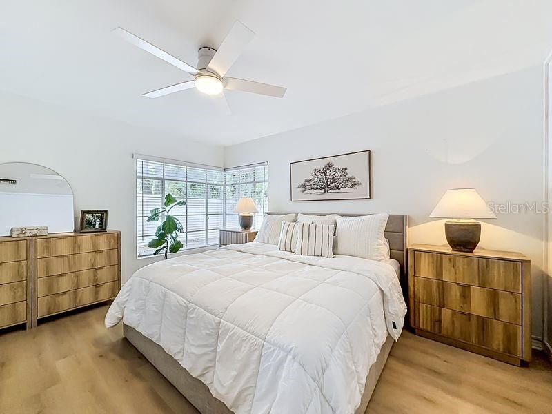 For Sale: $399,900 (3 beds, 1 baths, 1720 Square Feet)