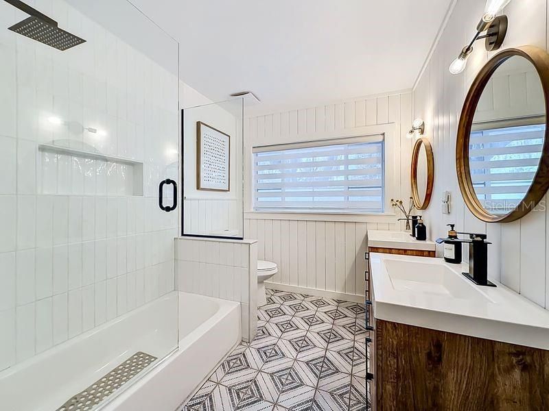 For Sale: $399,900 (3 beds, 1 baths, 1720 Square Feet)
