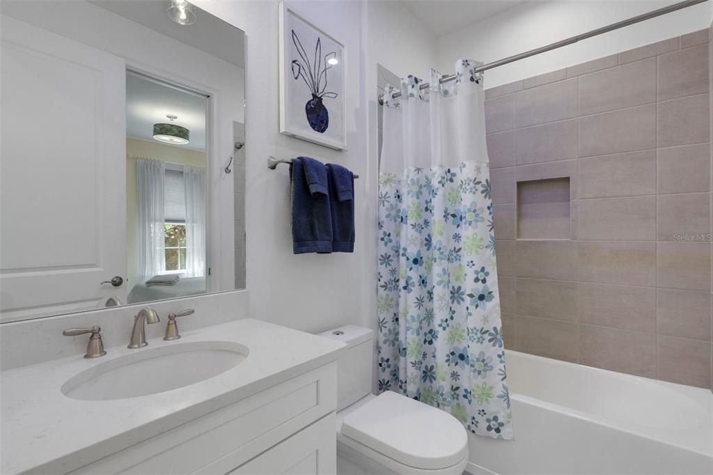 For Sale: $499,949 (2 beds, 2 baths, 1500 Square Feet)