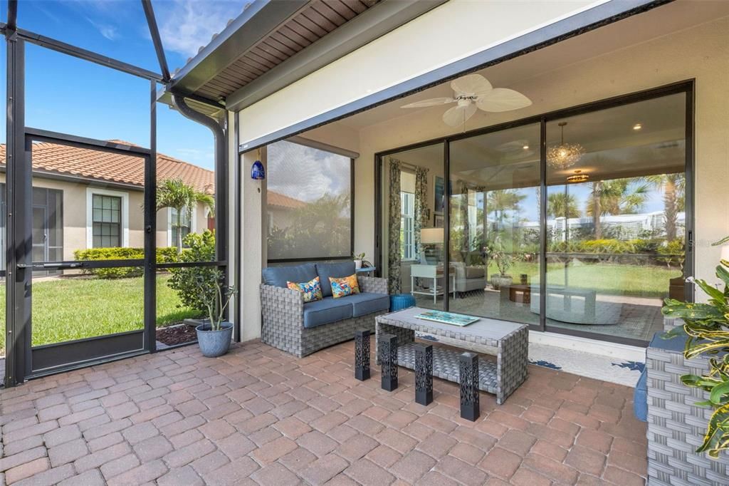 For Sale: $499,949 (2 beds, 2 baths, 1500 Square Feet)