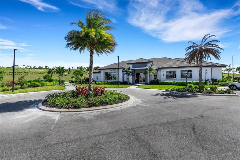 For Sale: $499,949 (2 beds, 2 baths, 1500 Square Feet)