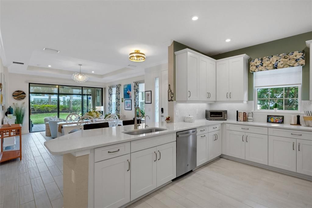 For Sale: $499,949 (2 beds, 2 baths, 1500 Square Feet)