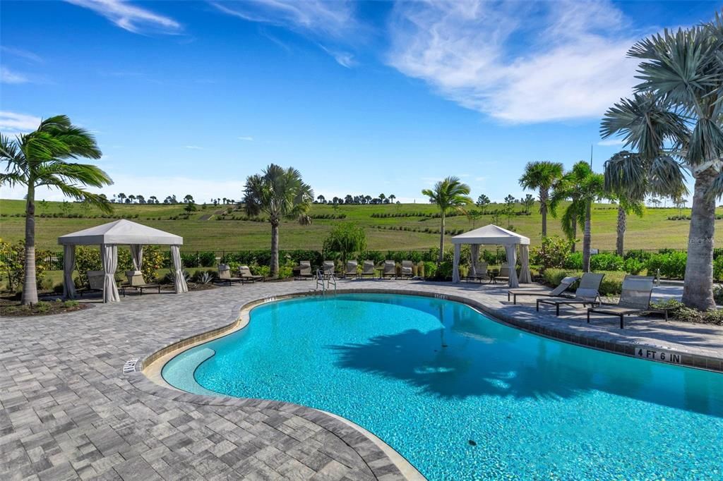 For Sale: $499,949 (2 beds, 2 baths, 1500 Square Feet)
