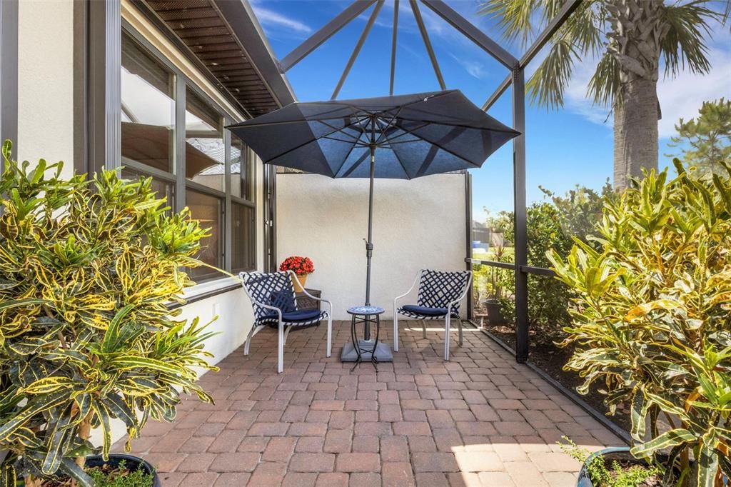 For Sale: $499,949 (2 beds, 2 baths, 1500 Square Feet)