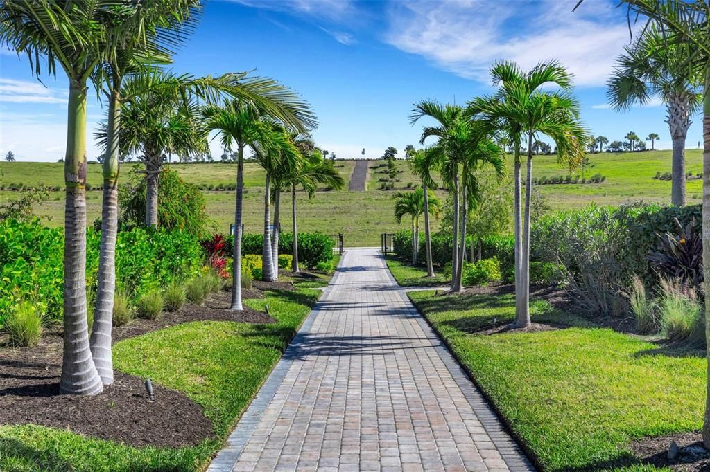 For Sale: $499,949 (2 beds, 2 baths, 1500 Square Feet)
