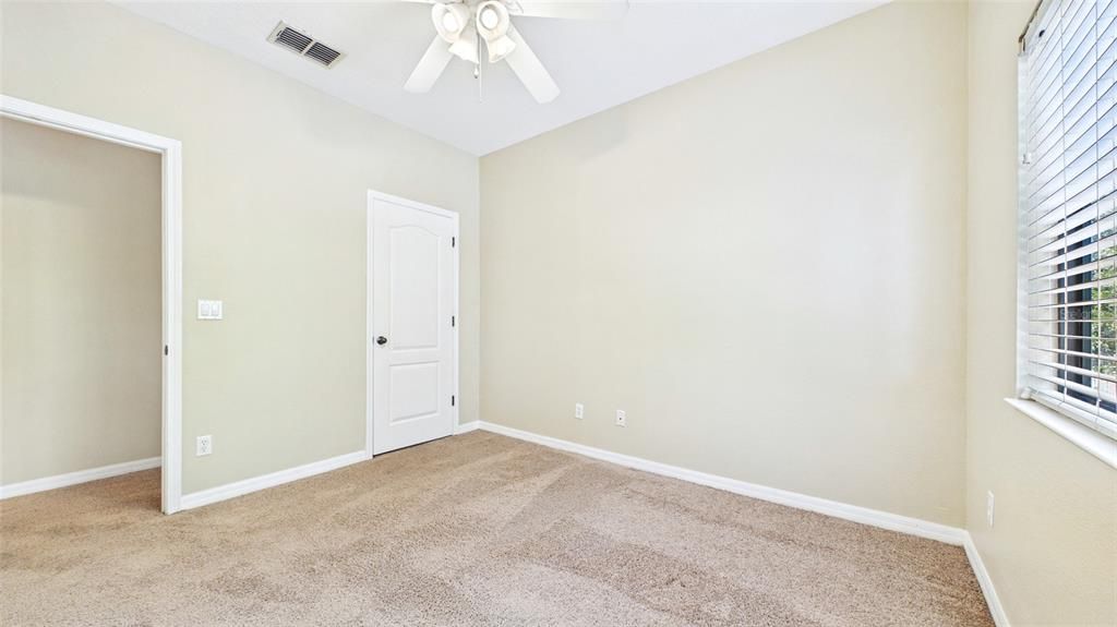 For Rent: $2,150 (3 beds, 2 baths, 1588 Square Feet)