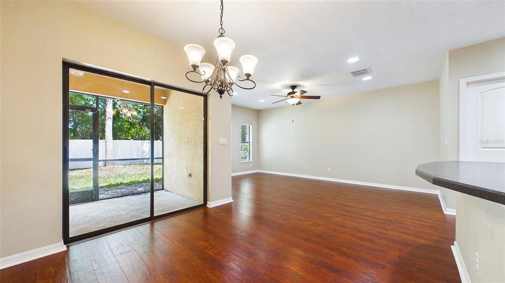 For Rent: $2,150 (3 beds, 2 baths, 1588 Square Feet)