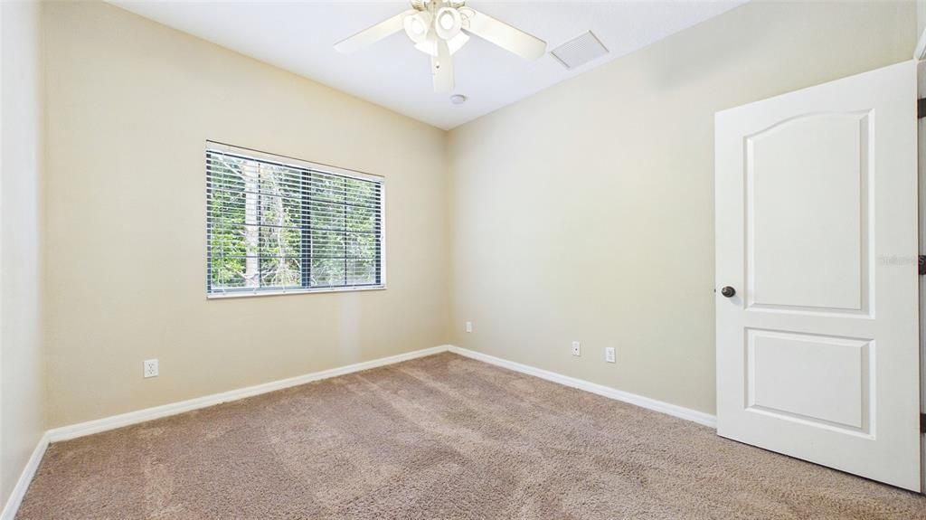 For Rent: $2,150 (3 beds, 2 baths, 1588 Square Feet)