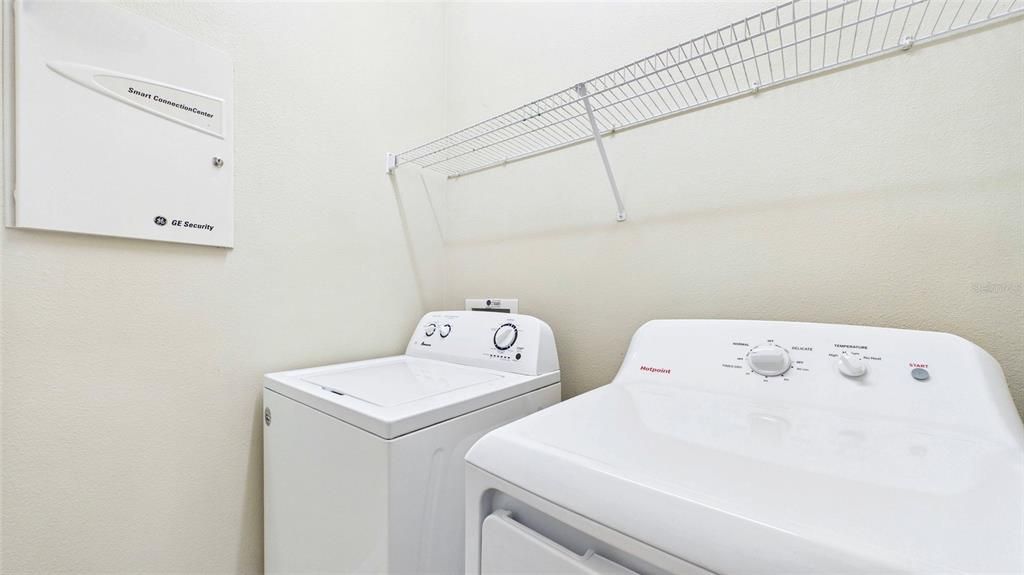 For Rent: $2,150 (3 beds, 2 baths, 1588 Square Feet)