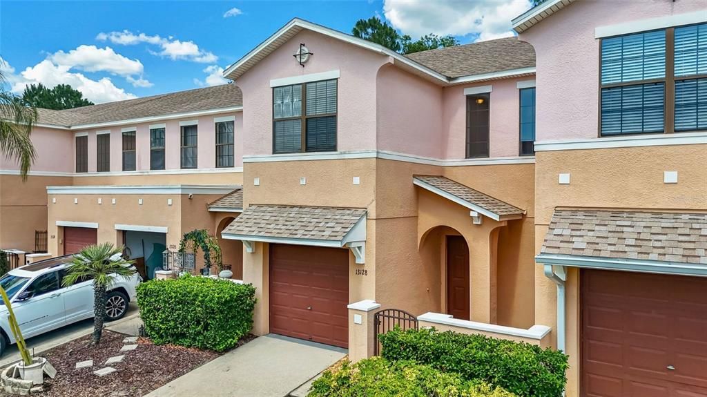For Rent: $2,150 (3 beds, 2 baths, 1588 Square Feet)