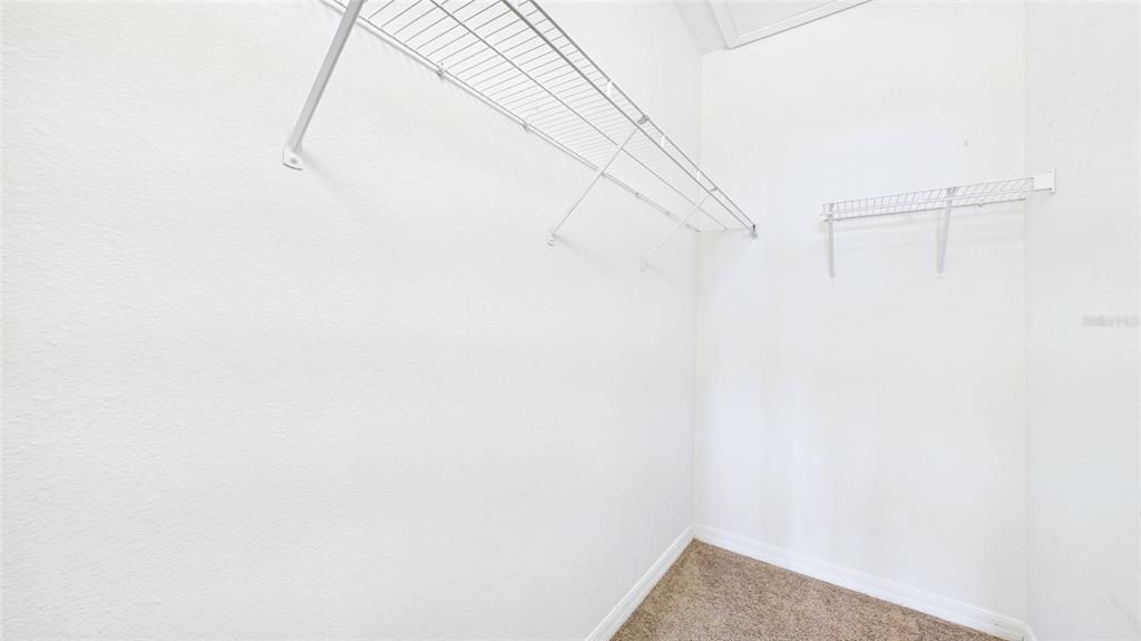 For Rent: $2,150 (3 beds, 2 baths, 1588 Square Feet)