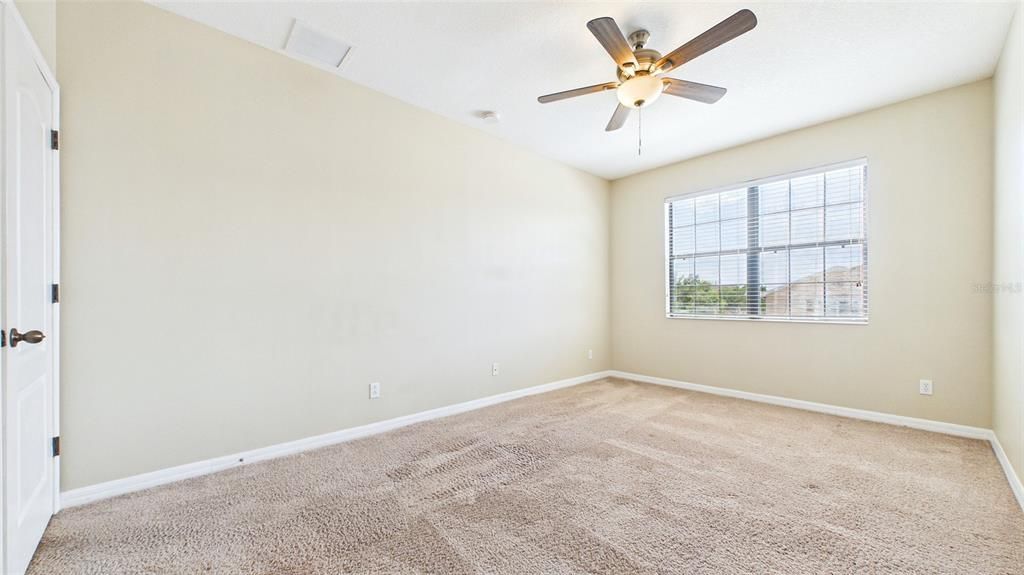 For Rent: $2,150 (3 beds, 2 baths, 1588 Square Feet)