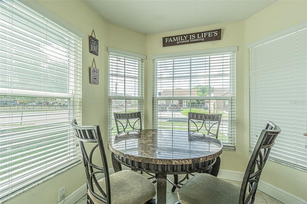 For Sale: $415,000 (3 beds, 2 baths, 1330 Square Feet)