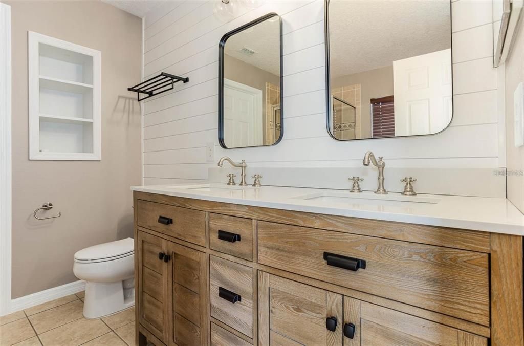 For Sale: $414,990 (3 beds, 2 baths, 2560 Square Feet)