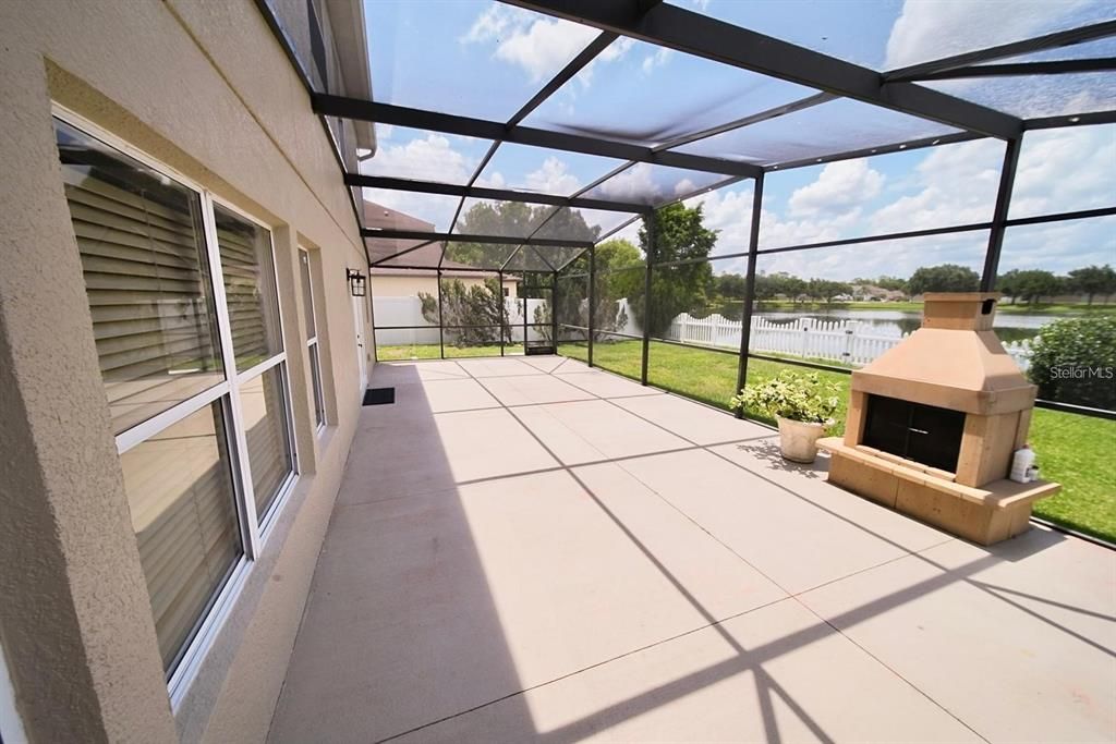For Sale: $414,990 (3 beds, 2 baths, 2560 Square Feet)