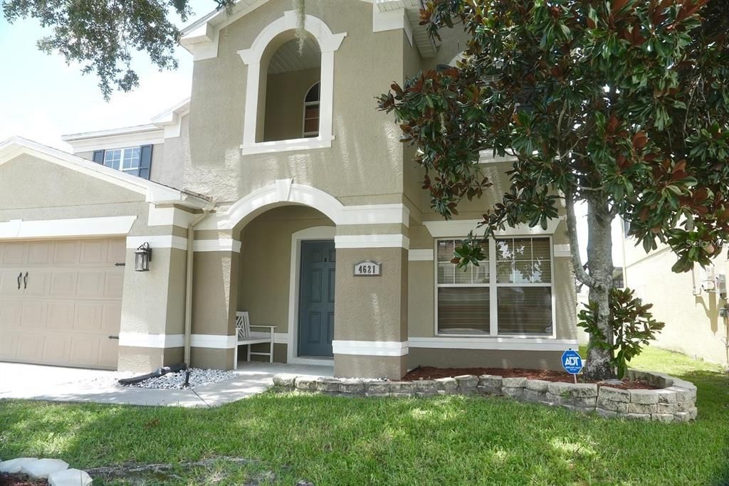 For Sale: $414,990 (3 beds, 2 baths, 2560 Square Feet)