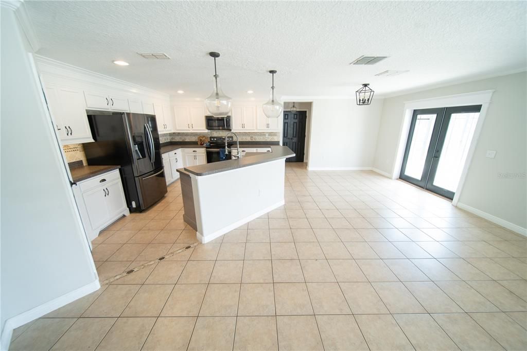 For Sale: $414,990 (3 beds, 2 baths, 2560 Square Feet)