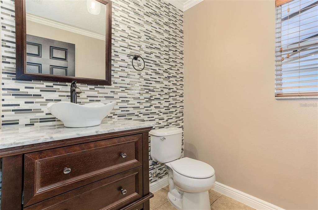 For Sale: $414,990 (3 beds, 2 baths, 2560 Square Feet)