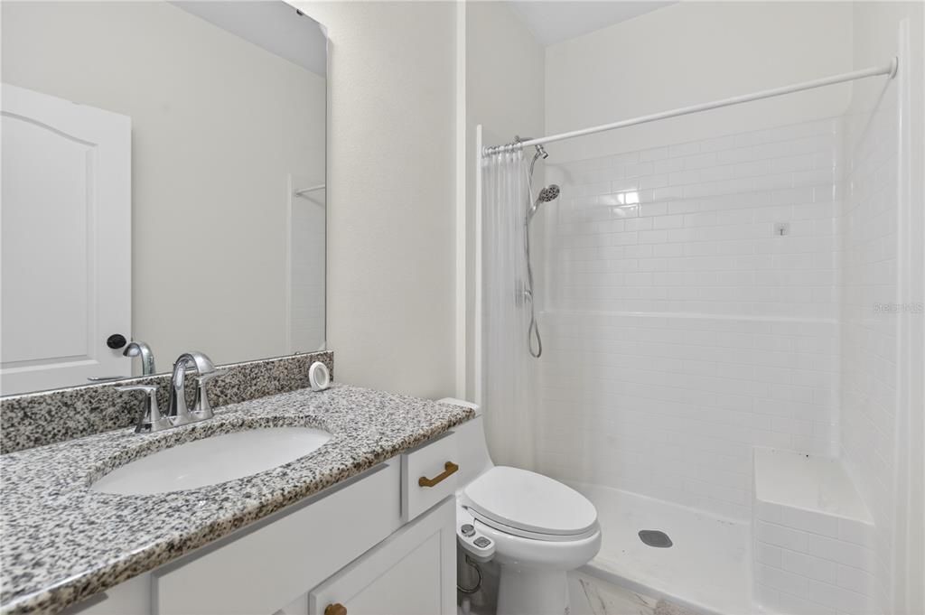 En Venta: $587,000 (4 camas, 3 baños, 2485 Pies cuadrados)