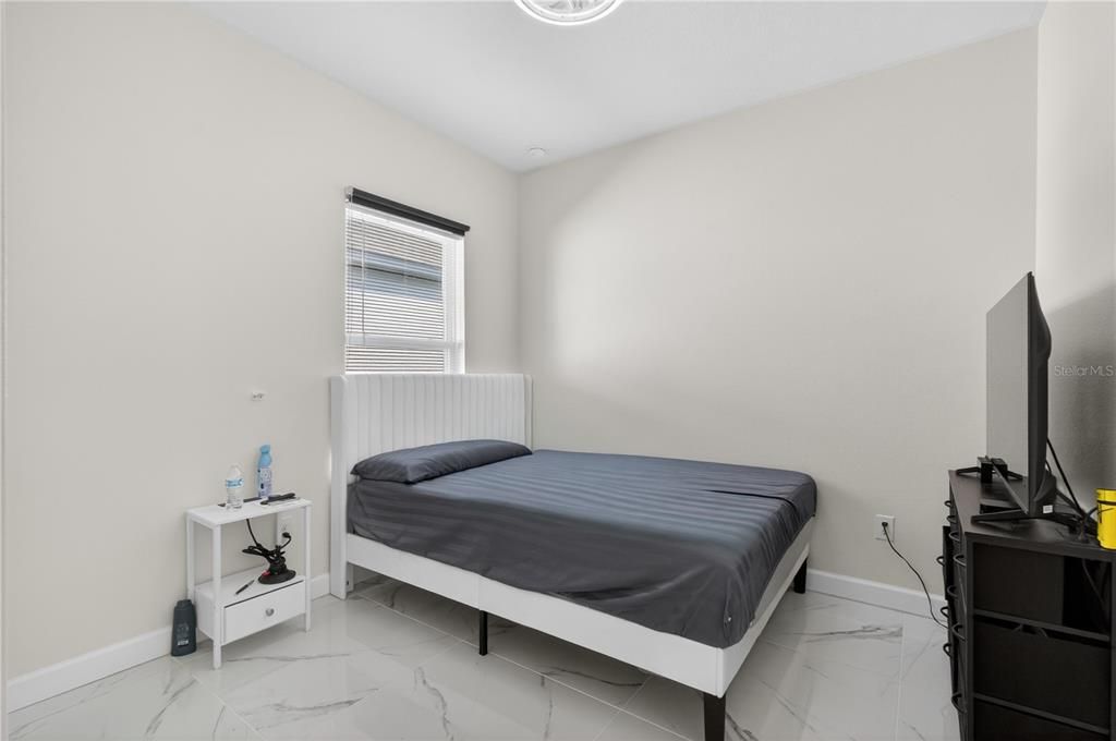 En Venta: $587,000 (4 camas, 3 baños, 2485 Pies cuadrados)