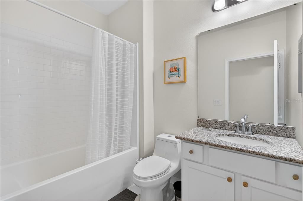 En Venta: $587,000 (4 camas, 3 baños, 2485 Pies cuadrados)