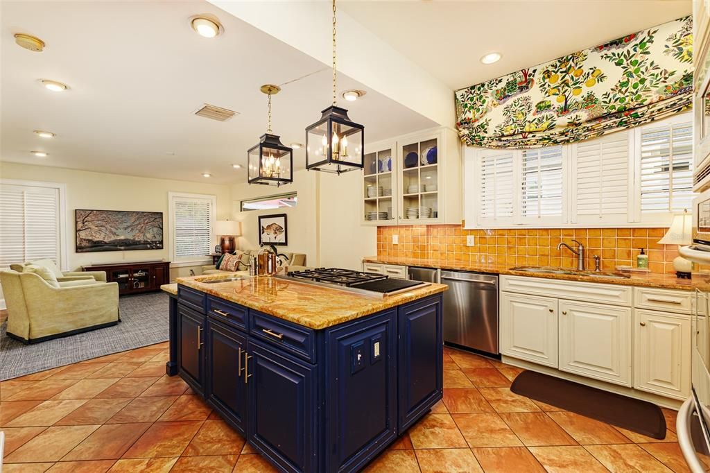 For Sale: $1,400,000 (4 beds, 4 baths, 3776 Square Feet)