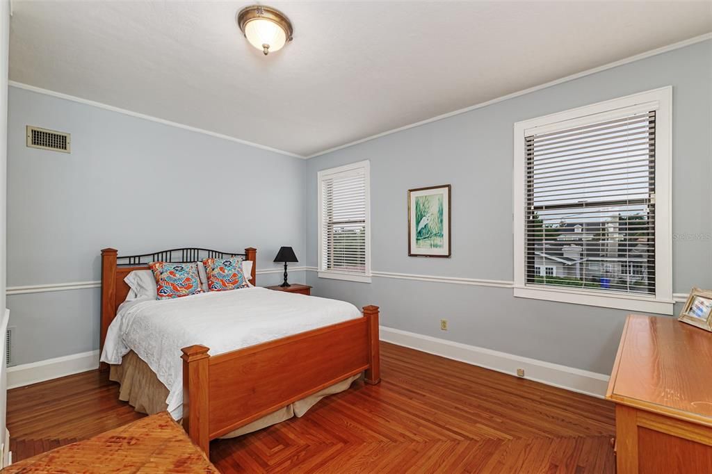 For Sale: $1,400,000 (4 beds, 4 baths, 3776 Square Feet)