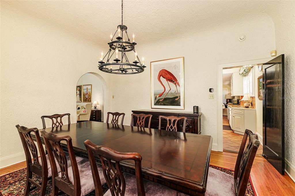 For Sale: $1,400,000 (4 beds, 4 baths, 3776 Square Feet)