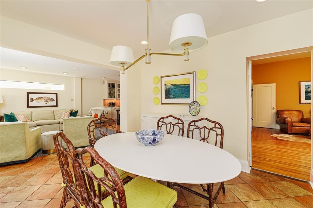 For Sale: $1,400,000 (4 beds, 4 baths, 3776 Square Feet)