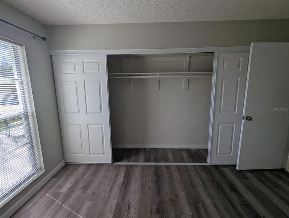 En Venta: $349,000 (3 camas, 2 baños, 1390 Pies cuadrados)