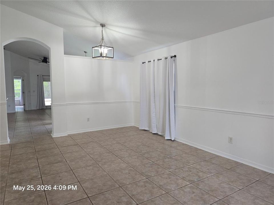 For Sale: $509,900 (4 beds, 2 baths, 1823 Square Feet)