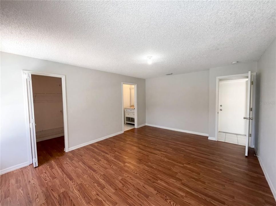 En Venta: $383,000 (3 camas, 2 baños, 1584 Pies cuadrados)