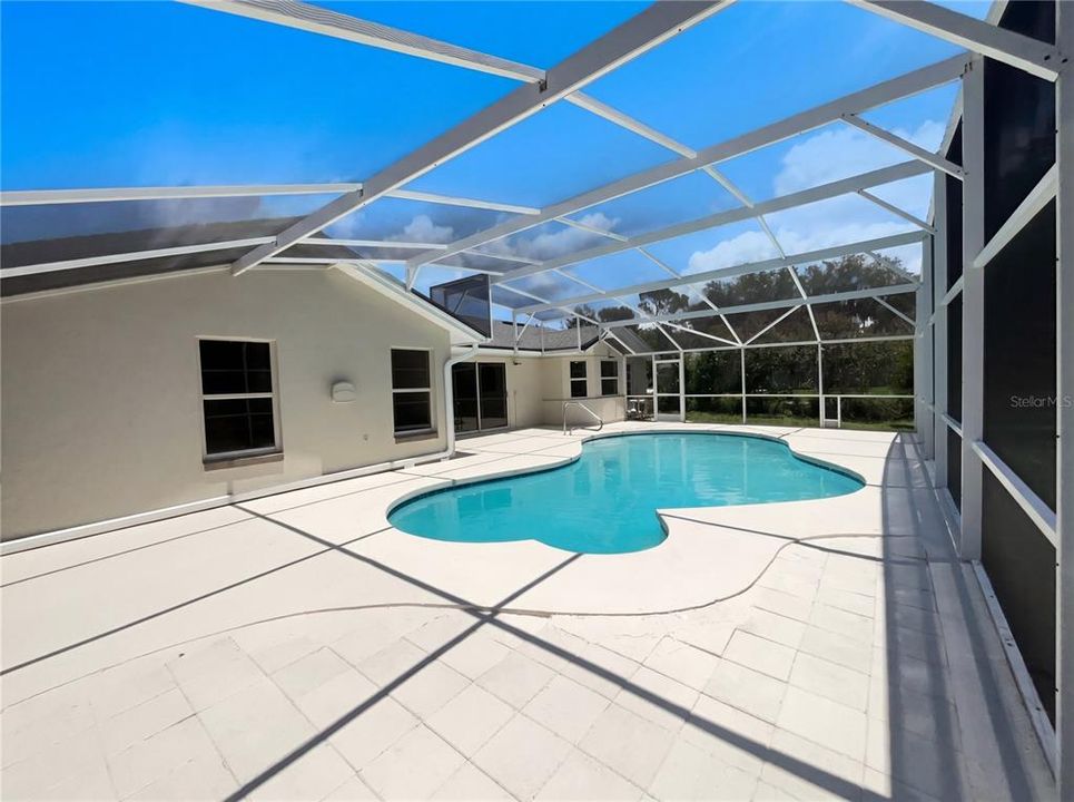 En Venta: $383,000 (3 camas, 2 baños, 1584 Pies cuadrados)
