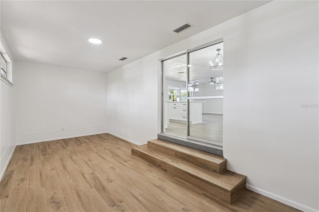 En Venta: $305,990 (3 camas, 2 baños, 1507 Pies cuadrados)