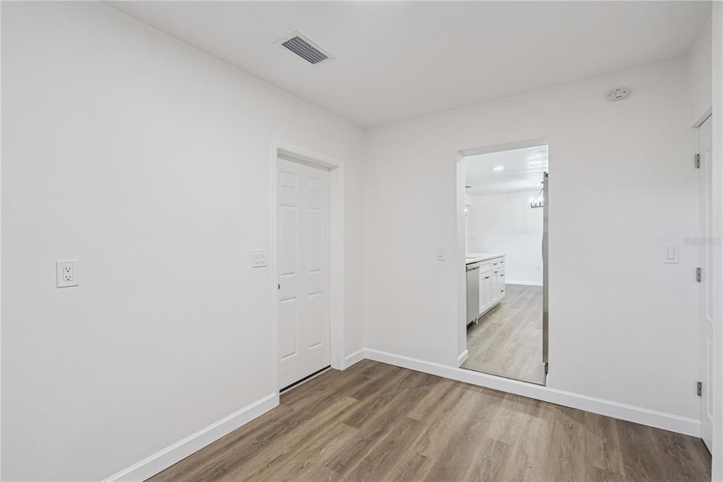 En Venta: $305,990 (3 camas, 2 baños, 1507 Pies cuadrados)