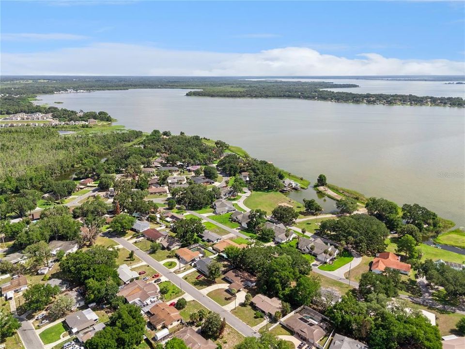 En Venta: $305,990 (3 camas, 2 baños, 1507 Pies cuadrados)