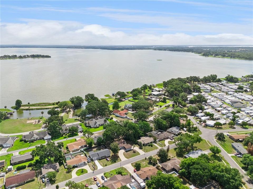 En Venta: $305,990 (3 camas, 2 baños, 1507 Pies cuadrados)