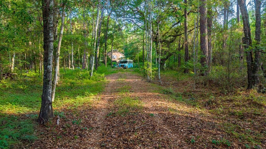 For Sale: $199,000 (1 beds, 1 baths, 1570 Square Feet)
