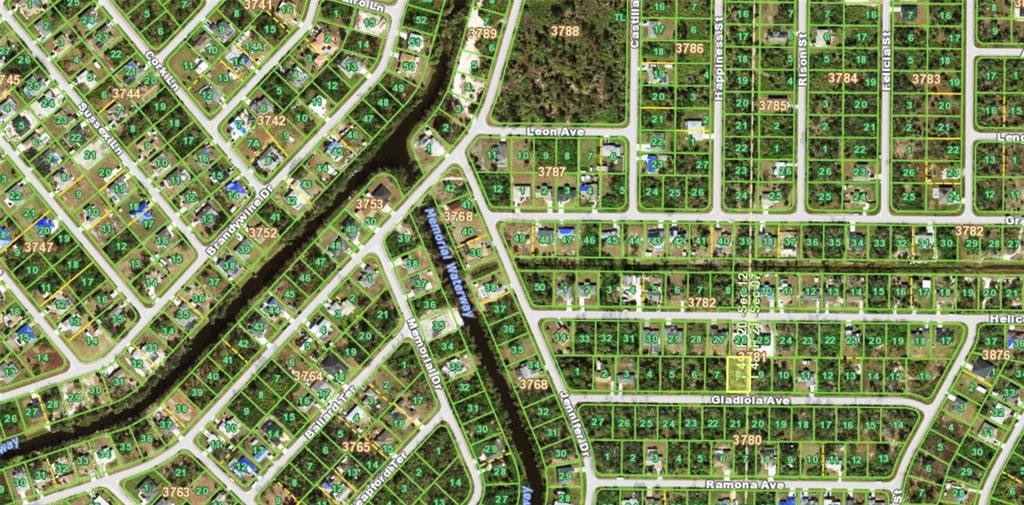 На продажу: $35,000 (0.23 acres)