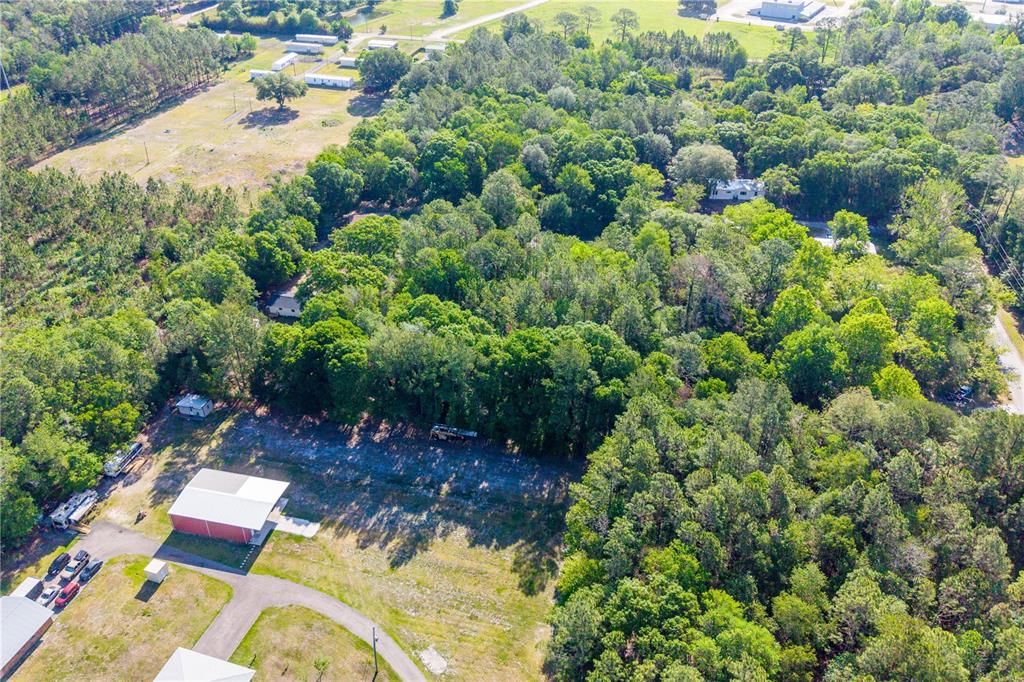 合同活跃: $25,000 (1.06 acres)
