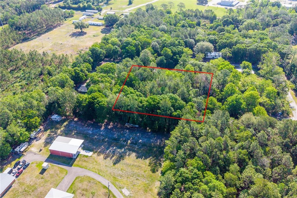 合同活跃: $25,000 (1.06 acres)